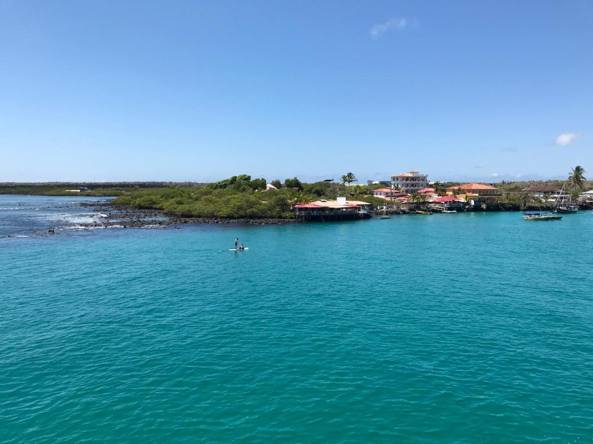 Hotel Angermeyer Waterfront Inn Puerto Ayora  Exterior foto