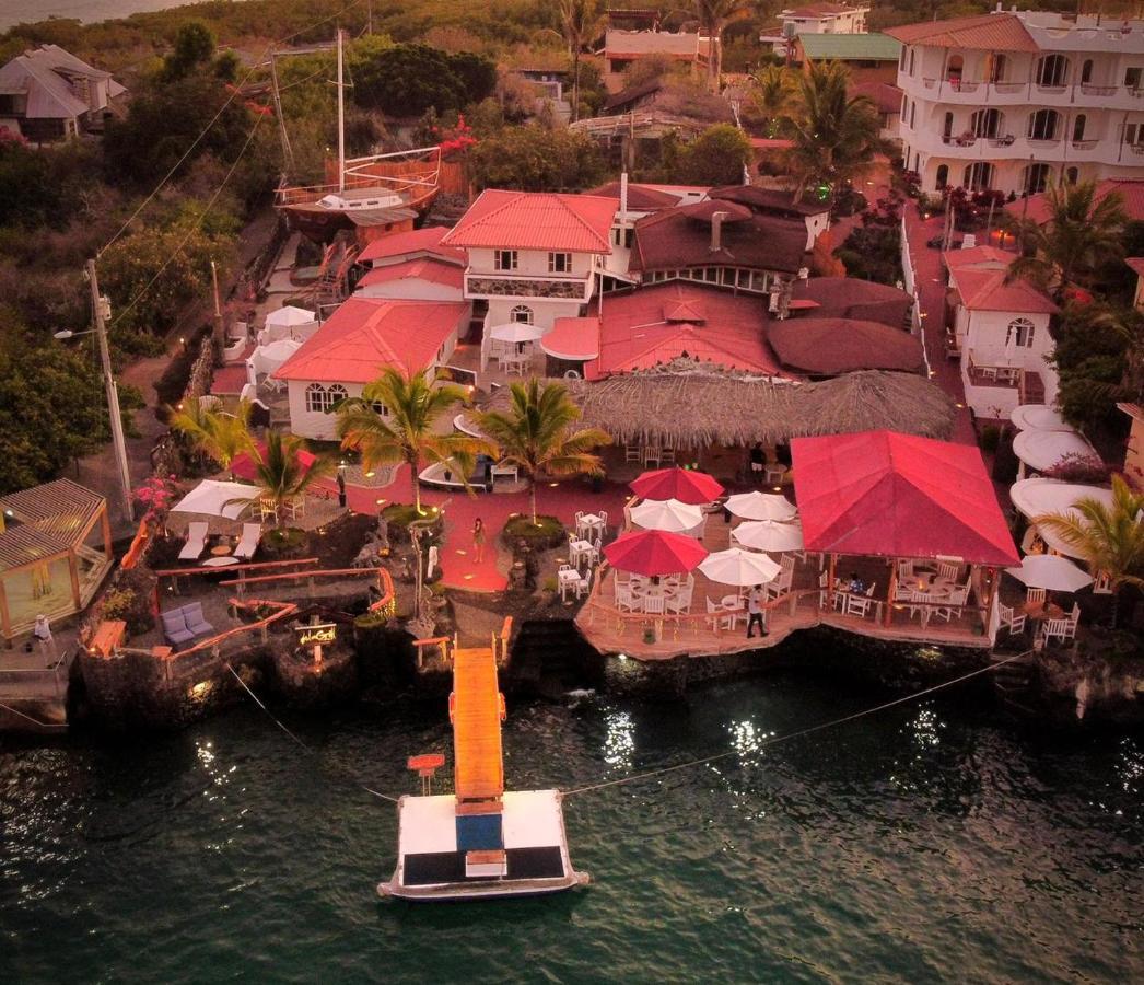 Hotel Angermeyer Waterfront Inn Puerto Ayora  Exterior foto