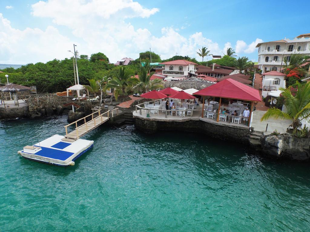 Hotel Angermeyer Waterfront Inn Puerto Ayora  Exterior foto